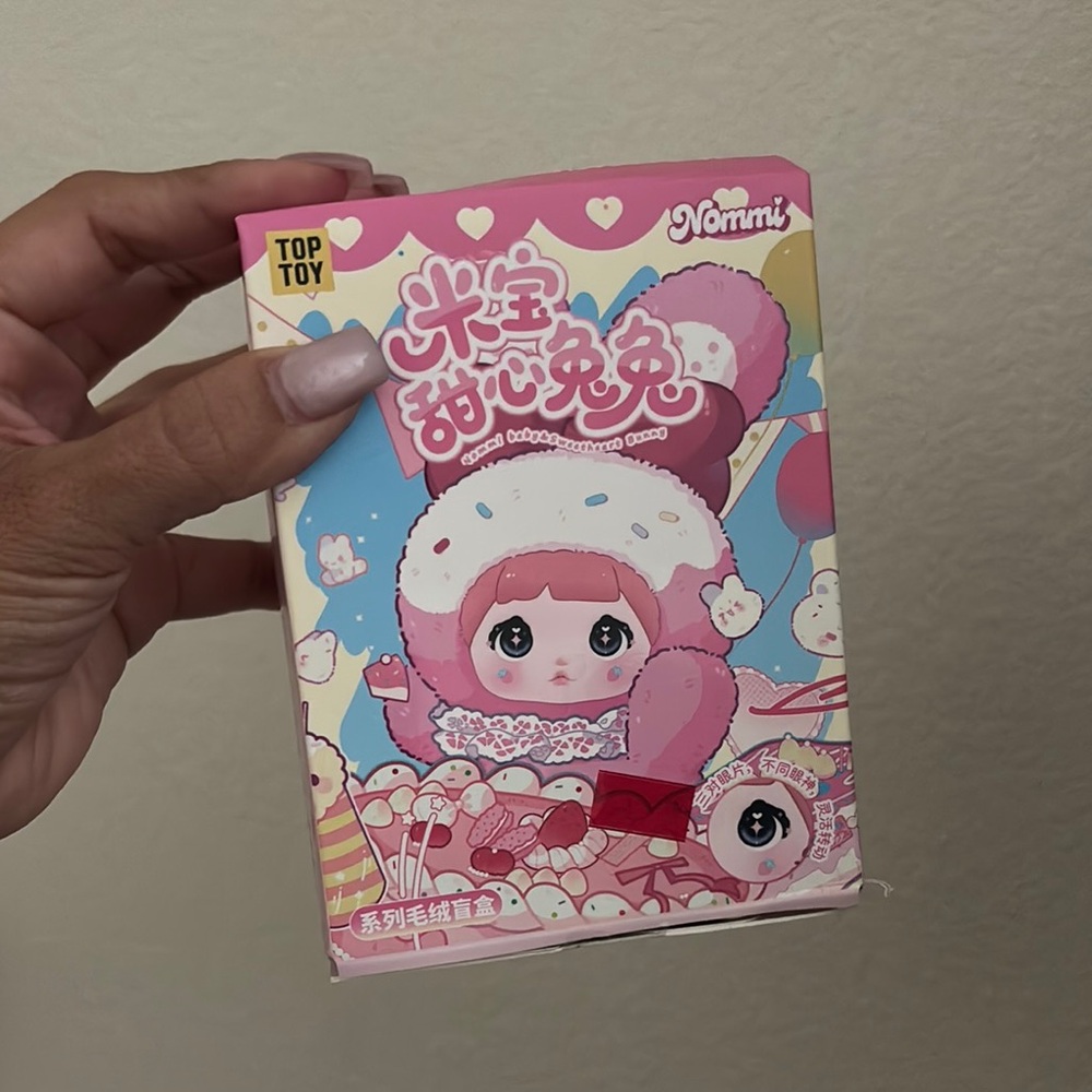 Nommi Pink and White Toy Box